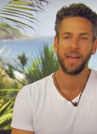 Casey doing running commentaries is 10000x funnier than Salley’s suitcase  or Jared and Ashley’s stories.