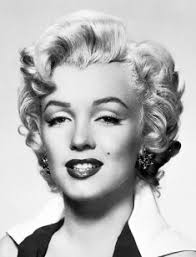 The misfits is a 1961 american drama western film written by arthur miller, directed by john huston, and starring clark gable, marilyn monroe, and montgomery clift.the supporting cast features thelma ritter, eli wallach and kevin mccarthy. Marilyn Monroe Biography Photos Age Height Personal Life Kennedy Films 2021