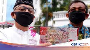 Menariknya uang itu dijual dengan harga fantastis di marketplace seperti bukalapak dan shopee. Cara Memesan Uang Pecahan Rp 75 Ribu Di Pintar Bi Go Id