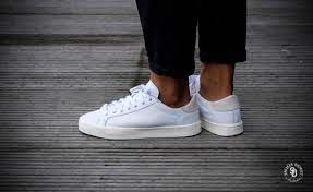 Adidas courtvantage mens trainers white s76659 originals trainers shoes uk7.5. Adidas Court Vantage Footwear White Bz0426