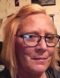 Kelsey Holman's Instagram, Twitter & Facebook