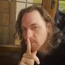 Diarius Online: Van Crow