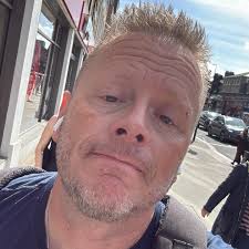 Patrick Ness (@patricknessbooks) • Instagram photos and videos