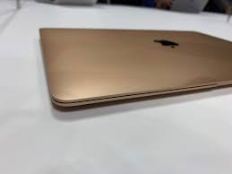 65 results for macbook air gold. Apple Macbook Air First Impressions