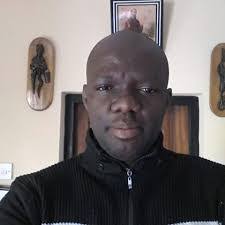 Steven Oke's Instagram, Twitter & Facebook