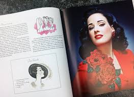 Dita von teese was true to form on saturday as she stepped out in blue embroidered skirt. Facetime Mit Dita Von Teese Ihre Beauty Tipps