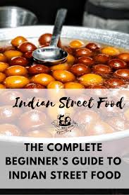 28 Must Try Delicious Street Foods Of India Indian Street Food Indian Street Food Vegetarian Street Food