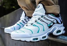 Best Nie On Twitter Nike Air Max Plus Nike Shoes Women Nike