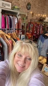 Our showroom boutique will open January 20th! Come visit us at the Streets  of Tanasbourne 💕. #oregon #smallbusiness #boutique