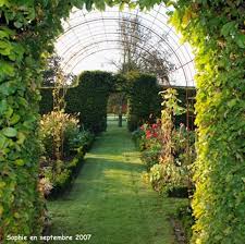Arche De Jardin Arche Jardin Amenagement Jardin Idees Jardin