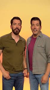 The series premiere of “Don’t Hate Your House with the Property Brothers”  is right around the corner! See you in FIVE DAYS 🏠⚒️