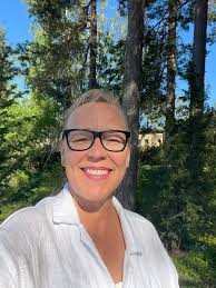 I would like to welcome all of you new followers to the page... and thank  the veterans of the page... more is yet to come... #sunsetfarm #solarpower  @topfans