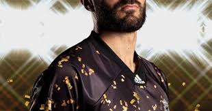 Real Madrid Teams Up With Ea Sports For 2019 20 Fourth Kit Real Madrid Kit Real Madrid Real Madrid Team