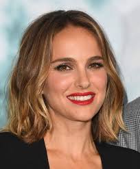 Here is a list of last names with 'd' that would help you to add some spice to your personal and family identity. 20 Celebrities Who Don T Use Their Real Names