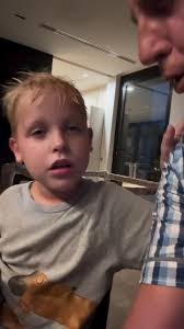 MILENKA CON NUEVO LOOK 😍