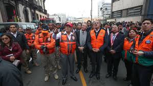 Dijo que las múltiples investigaciones realizadas por científicos del igp han demostrado la existencia, frente a la costa central del perú, de una gran área que viene acumulando. Ministro De Defensa Superviso Desarrollo Del Simulacro De Sismo En Mesa Redonda Gobierno Del Peru