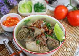 Biasanya olahan babat disajikan pake santan atau kuah santan walaupun ada yang membuat versi resep soto babat bening atau. Membuat Buat Sedap Soto Babat Bening