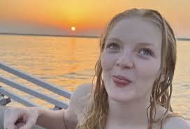 💔 TRAGEDY ON THE ROAD! 17-year-old Katelynn Strate, in her third trimester  of pregnancy, was shot during a shocking road-rage incident this past  weekend in Tangipahoa Parish. The heartbreaking attack has left