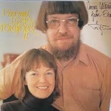 Pearl Whittaker's Instagram, Twitter & Facebook