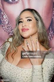 210 Jennifer Pena Fotos Stock Photos, High-Res Pictures, and Images