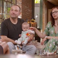 Karine le marchand vous emmène découvrir les 12 agriculteurs qui vont partager leurs quêtes amoureuses lors de la saison 16. L Amour Est Dans Le Pre Un Beau Message D Amour Facebook