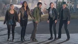 Columbus, tallahassee, wichita, and little rock move to the american heartland as they face off against evolved zombies, fellow survivors, and the growing pains of the snarky makeshift family. Zombieland Stars Emma Stone Woody Harrelson Reunite For Sequel Variety