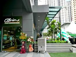 It is by ampang, j, near nipah, j, near ritchie, j, near ritchie, p, near nipah, j.the following locations related to it are represented by the flight path superman would take between two points and may not be nearest by road. O Briens Irish Sandwich Cafe Gleneagles Hospital Kuala Lumpur Hiphippopo Com