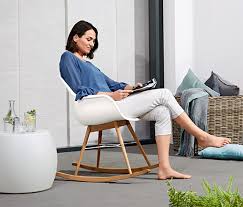 Aluminium weist eine große witterungsbeständigkeit auf und. Garten Schaukelstuhl Online Bestellen Bei Tchibo 355051