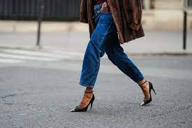 Ab wann sind Frauen zu alt für hohe Schuhe? Das sagt der Experte
