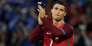 Portugal pada akhirnya harus tersingkir di babak 16 besar piala dunia 2018, minggu (1/7) dini hari wib. Ronaldo Samai Rekor Luis Figo Di Timnas Portugal Bola Net