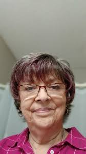 Is it time to grow out your hair to a bob?