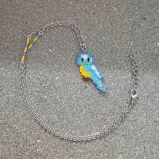 Petit Oiseau Realise En Perles Miyuki Monte En Collier Il Est Dispo En Boutique Petitefimodelle Bijou Collier Boncuk Kolyeler Taki Yapma Boncuk Elisleri