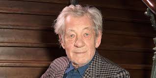 May 25 : Sir Ian McKellen, an English film and theatrical actor, was born  in Burnley, Lancashire, in 1939.