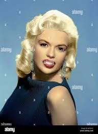 June Mansfield's Instagram, Twitter & Facebook