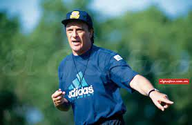 Alfio basile, exentrenador de argentina y atlético, entre otros, ha tenido que ser intervenido con urgencia en el sanatorio de los arcos, en palermo. 1994 Perdieron Las Marcas Afuera De La Cancha El Grafico