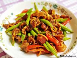 Cara masak ayam goreng kunyit sangat simple. Sotong Goreng Kunyit Berkuah Azie Kitchen