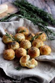 Mini Boules De Bretzel Au Munster Rock The Bretzel Recette Bretzels Photographie Culinaire Alimentation