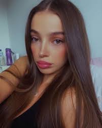 Bella Walton (@bellawalton_) • Instagram photos and videos