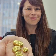 Shae Russell (@shaearussell) • Threads, Say more