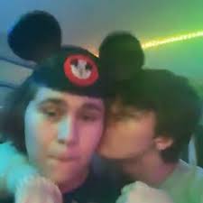 Stream Ray Cornell music