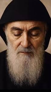 كل ٢٢ وانتو بخير🙏🏻🤍...