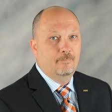 W. Kyle Hearn (@tayloraged)