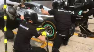 Mercedes Amg Petronas Race Weekend Formula 1 Pit Stop Practice Video Mercedes Amg Amg Petronas Mercedes