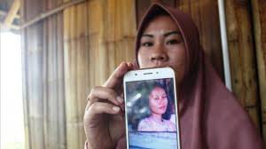 Nama ibu gw anisa umur 46 baik cantik tinggi 160. Tki Asal Cianjur Hilang 21 Tahun Diduga Disiksa Majikan Sang Anak Pun Minta Tolong Kepada Jokowi Halaman 2 Tribunnews Com