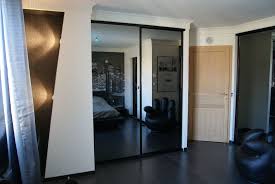 Eds Porte Coulissante Excellence Miroir Gris C Edsystem Portescoulissantes Portesmiroir Surmesure Miroir Gris Porte Coulissante Amenagement Interieur