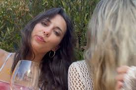 Baths > showers BUT ONLY if you shower post bath (otherwise you are dirty  😳)