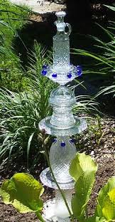 Glass Totem Use Marine Goop To Glue And Find All Glass Items At Thrift Stores Garden Crafts Garden Totem