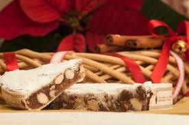 La ricetta del panforte, il tipico dolce di natale dalle origini molto antiche. Il Panforte Di Siena Aifb