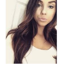 Tabatha Lynn's Instagram, Twitter & Facebook