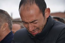 Galatasarayli milli futbolcu umut bulut, pazar günü ankara'daki bombalı saldırıda yaşamını yitiren babası 66 umut bulut 2011'de trabzonspor'dan ayrılıp fransa ekibi toulouse takımına gidiyordu. Umut Bulut Kulak Arena Umut Bulut A Hazirlaniyor